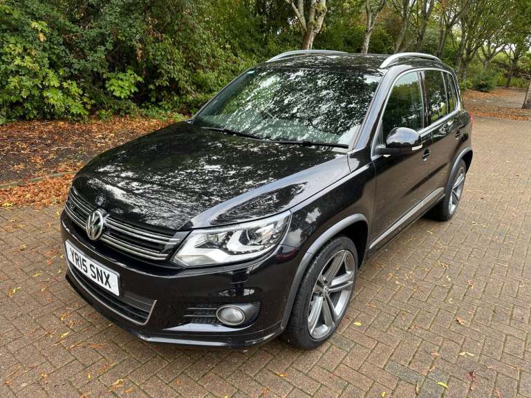 2015 Volkswagen Tiguan 2.0 TDi BlueMotion Tech R-Line 5dr DSG 4 Motion ESTATE Diesel Automatic