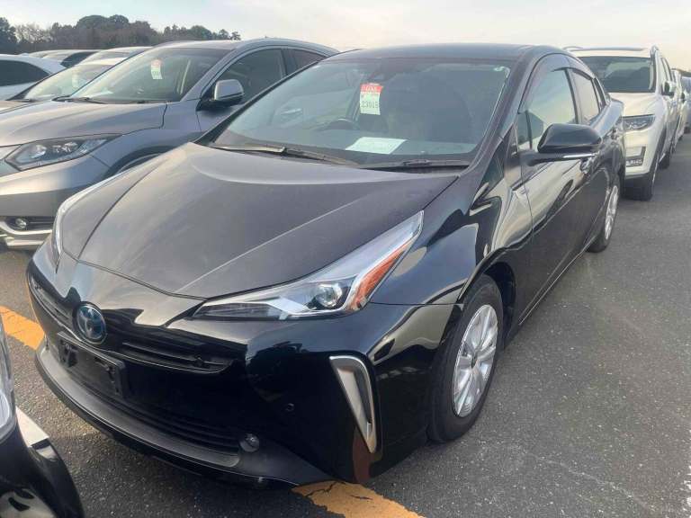 Toyota Prius 1.8 VVT-h Business Edition CVT Euro 6 (s/s) 5dr Petrol/Electric Hybrid Automatic