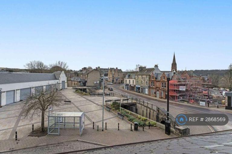 2 bedroom flat in Townhead St, Cumnock, KA18 (2 bed) (#2868569)