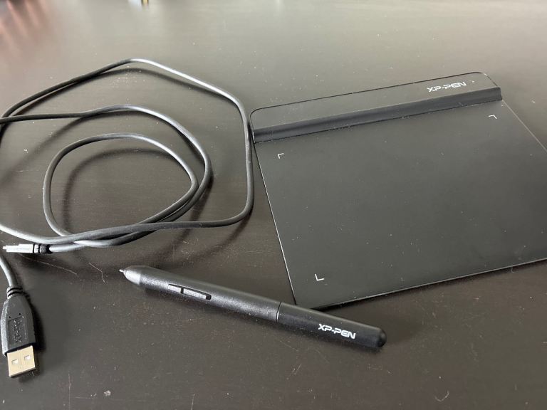 XP-PEN Graphics Tablet with Pen and USB Cable