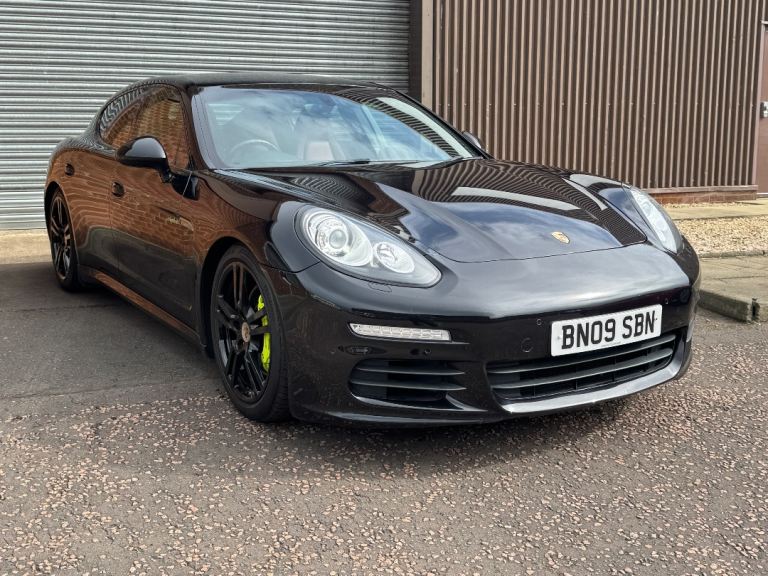 Porsche, PANAMERA, Hatchback, 2015, Semi-Auto, 2995 (cc), 5 doors