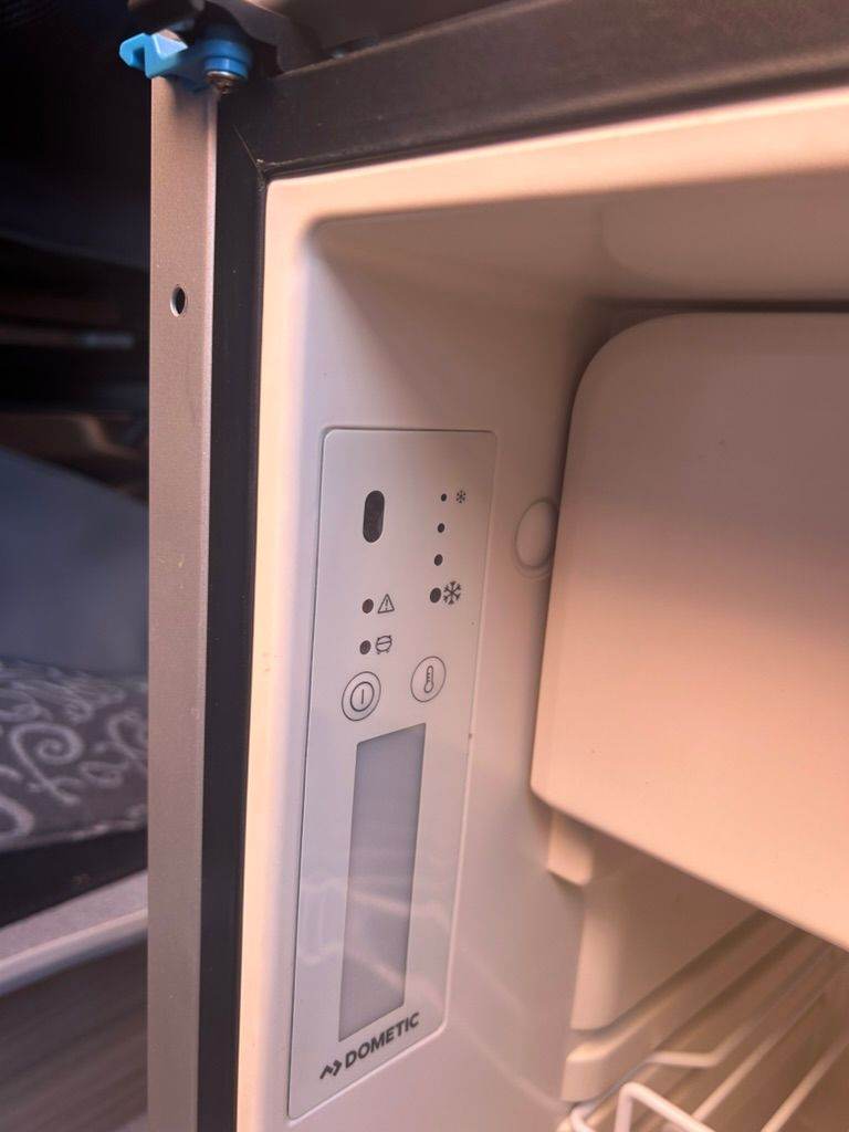 Dometic CRE0050 Campervan fridge 