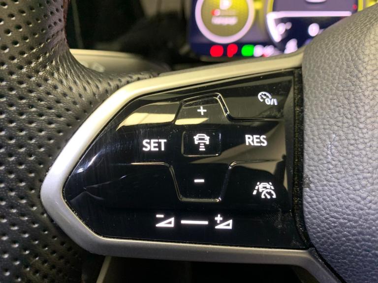 2022 Volkswagen Golf 2.0 TSI GTI Clubsport Hatchback 5dr Petrol DSG Euro 6 (s/s) (300 ps) - DIGI ...