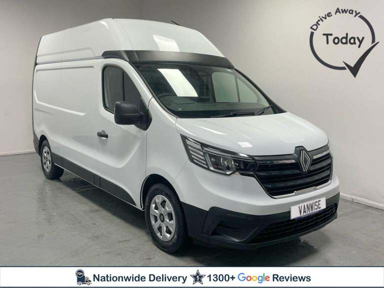  Renault Trafic E-Tech LH30 52kWh Advance Auto L2 H2 5dr Electric Automatic