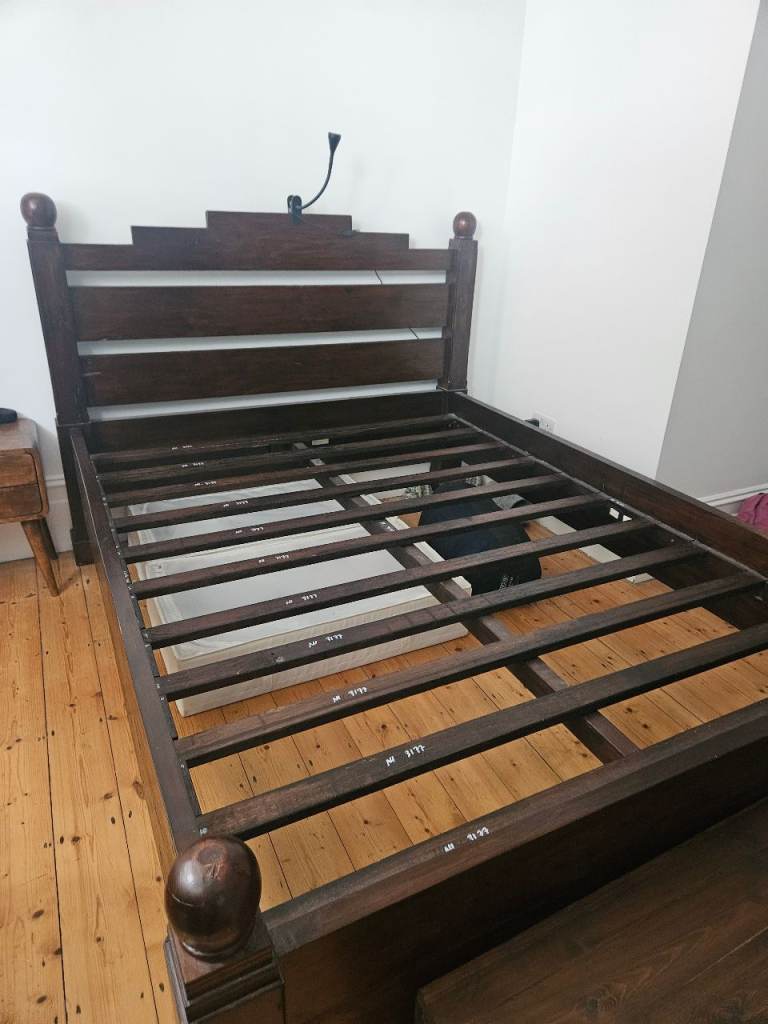 Lombok Teak King Size bed