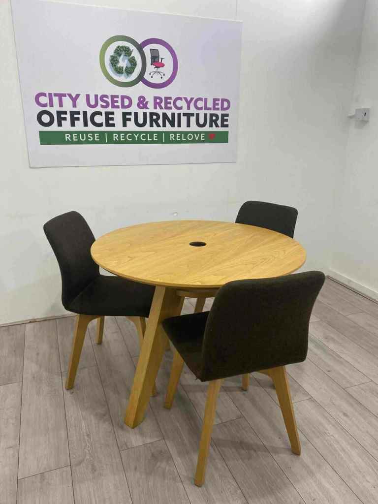 Frovi Round Oak Table + 3 x Boss Design Lyndon Chairs – Brown / Oak