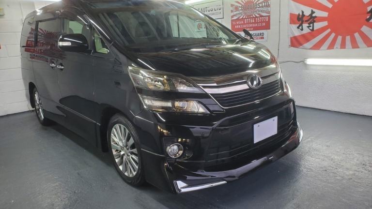  Toyota vellfire golden eyes II 3.5cc auto sunroofs 7 seats only 39k miles 2014