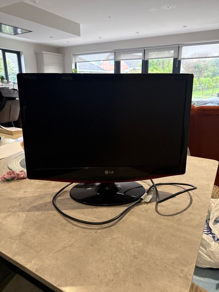 LG Monitor/TV 22in