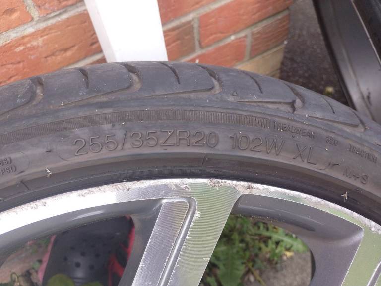 Veemanns alloys, 20in Tires