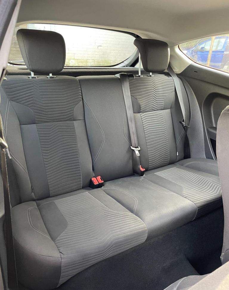 2014 Ford Fiesta 1.25 Zetec Hatchback 3dr Petrol Manual Euro 5 (82 ps) HATCHBACK Petrol Manual