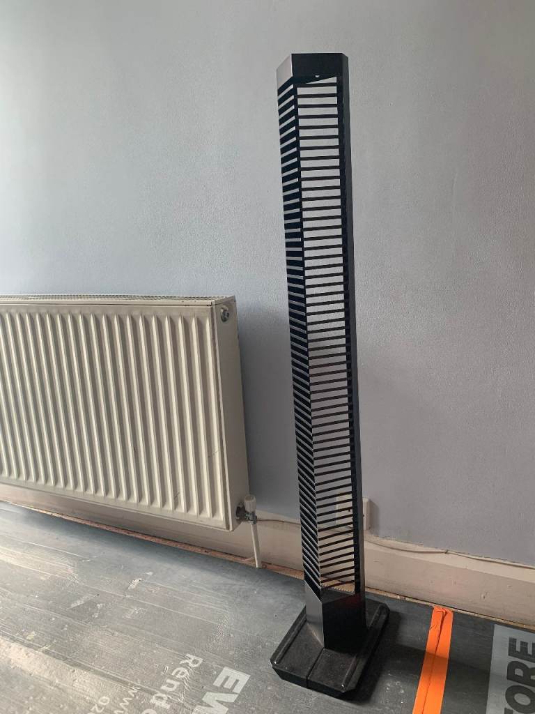 Black Metal CD/DVD Rack