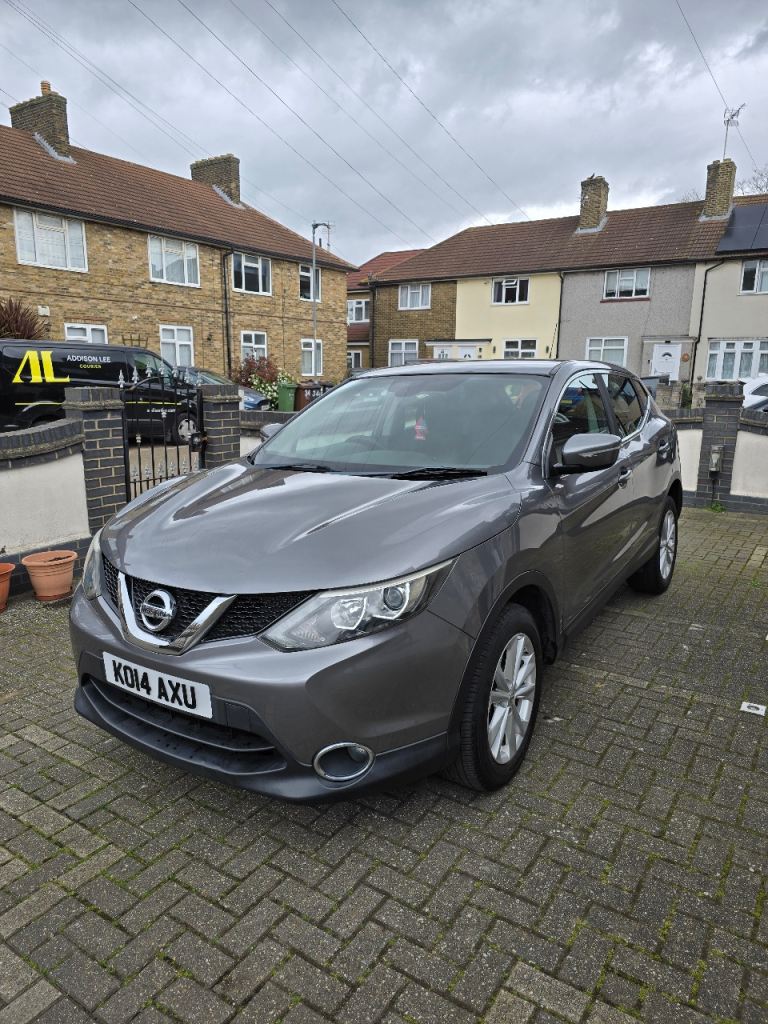 Nissan Qashqai 2014 1.2 DiG-T Acenta 5d Petrol Manual 76k Mileage