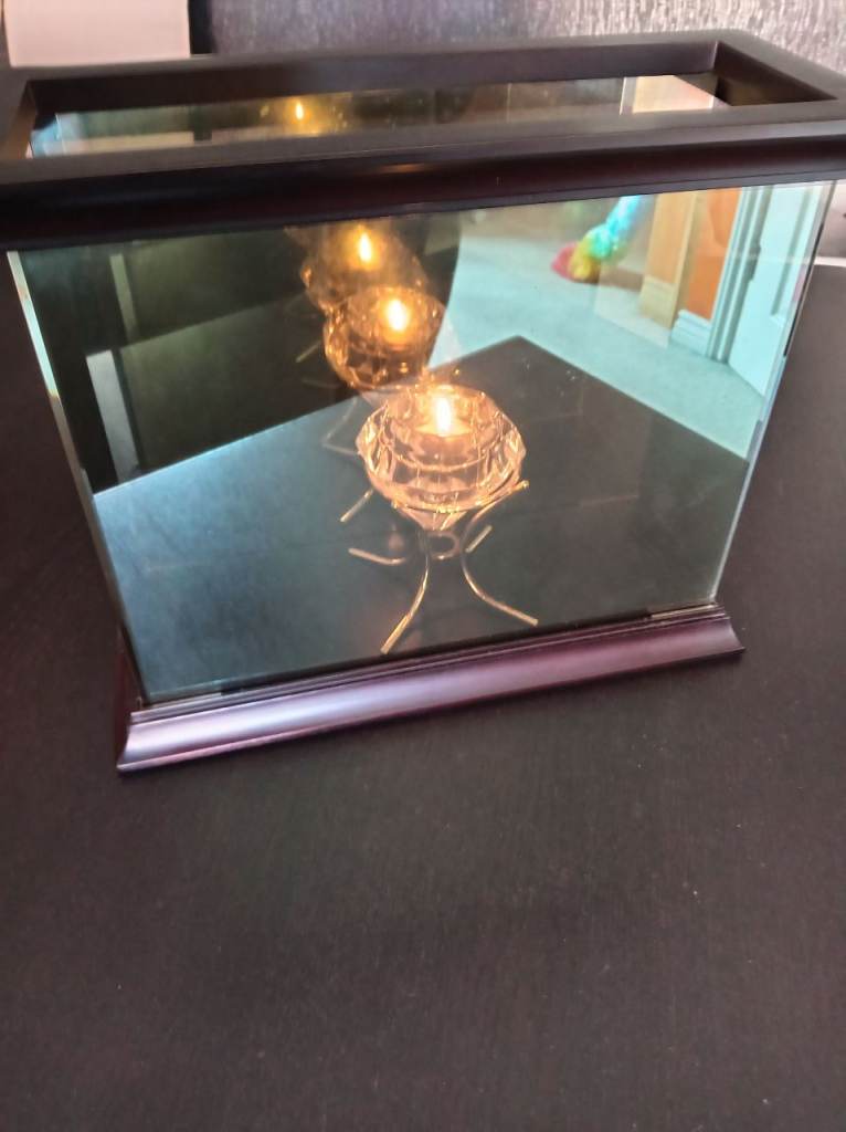 Lovely Wooden & Glass Candle Holder Lamp