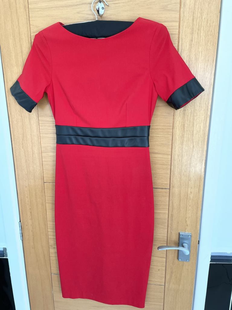 2 red dresses size 8, selling separately £5 each