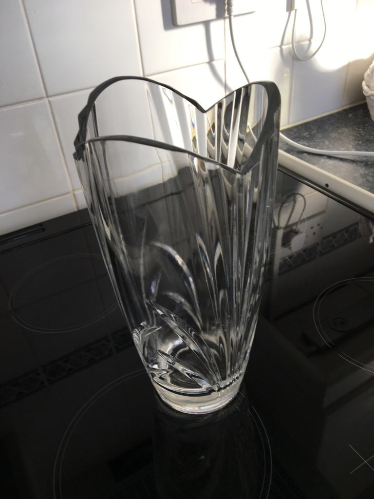Cut glass vase 
