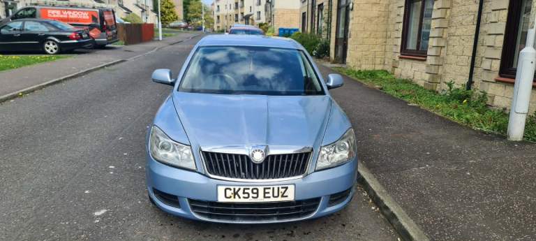 Skoda, OCTAVIA, Hatchback, 2009, Semi-Auto, 1896 (cc), 5 doors