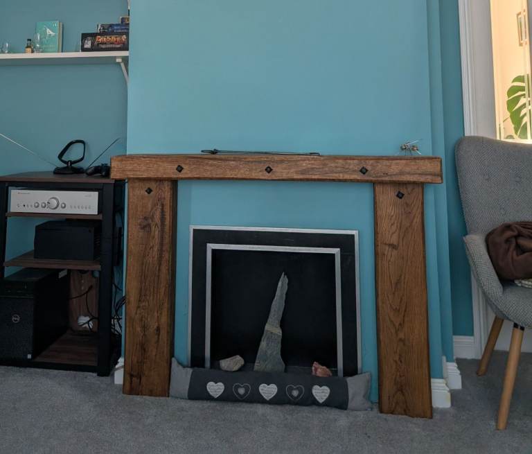 Mantle Piece / Fire Surround