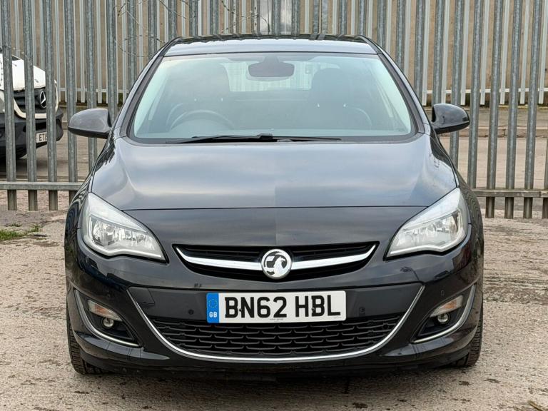 2013 Vauxhall Astra 2.0 CDTi 16V SE 5dr Auto HATCHBACK Diesel Automatic