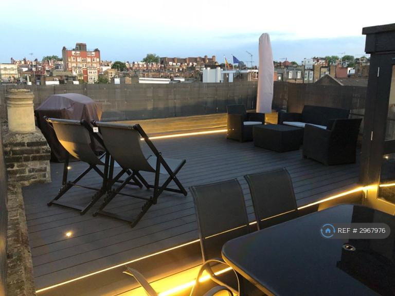 1 bedroom flat in Edge Street, London, W8 (1 bed) (#2967976)