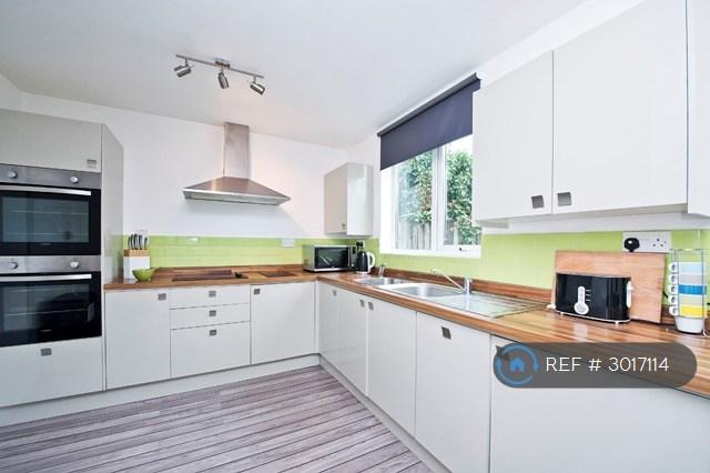 1 bedroom in Middlsex, Staines-Upon-Thames, TW19 (#3017114)