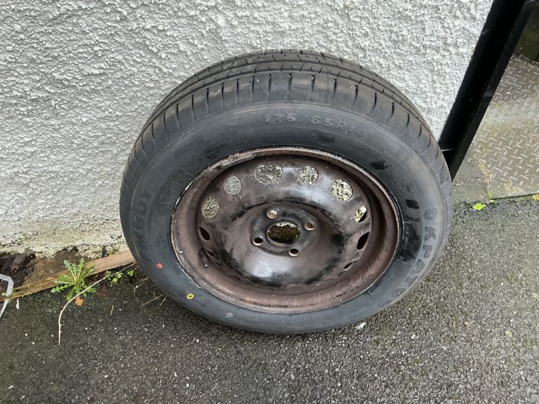 Steel wheel with new tyre 