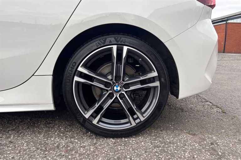 2020 BMW 1 Series 118i M Sport 5dr Step Auto HATCHBACK PETROL Automatic