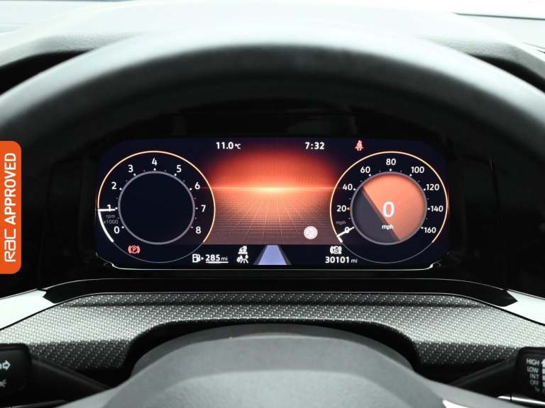 2025 Volkswagen Golf 1.5 TSI R-Line 5dr Hatchback PETROL Manual