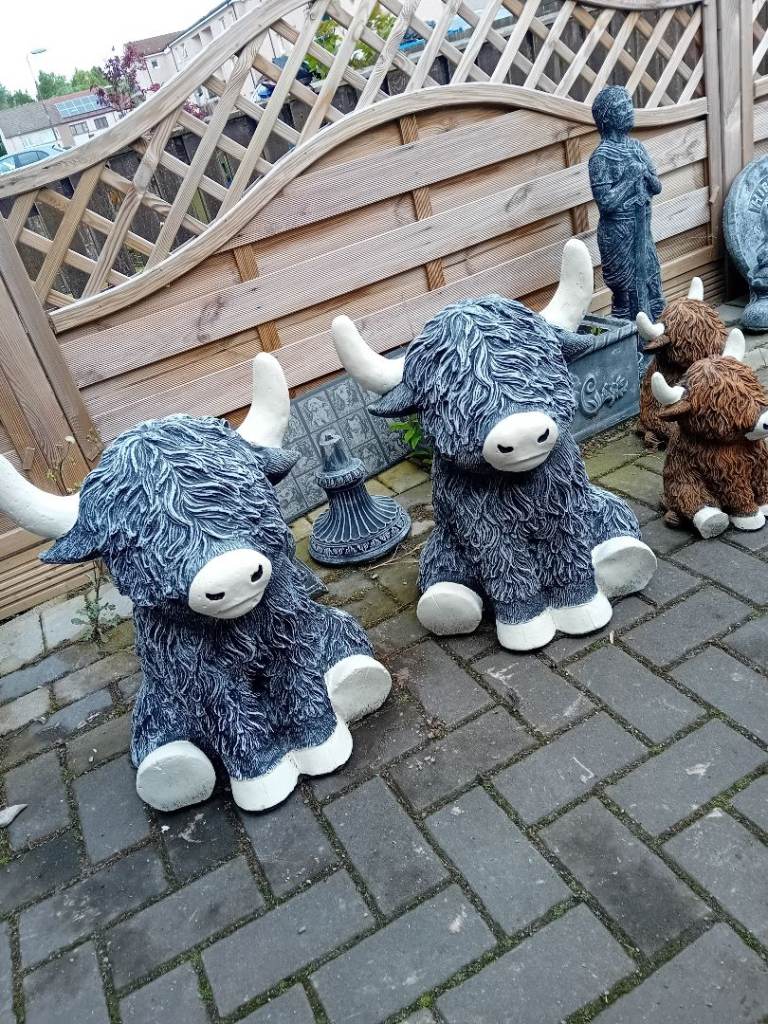 Very large highland cows concrete garden statues £45 each