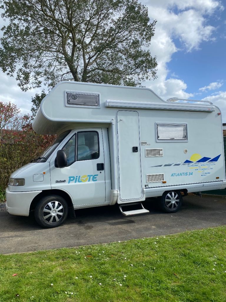 Peugeot Boxer Pilote 1.9 Diesel-02-4 Berth MOT