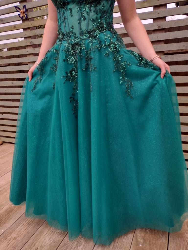 Prom dress - green, size 8