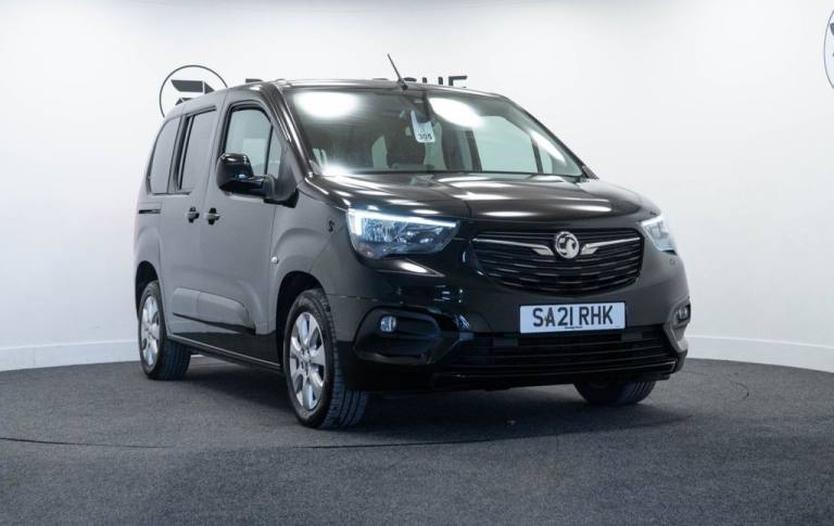 2021 Vauxhall Combo Life 1.2 Turbo 130 SE 5dr Auto MPV PETROL Automatic