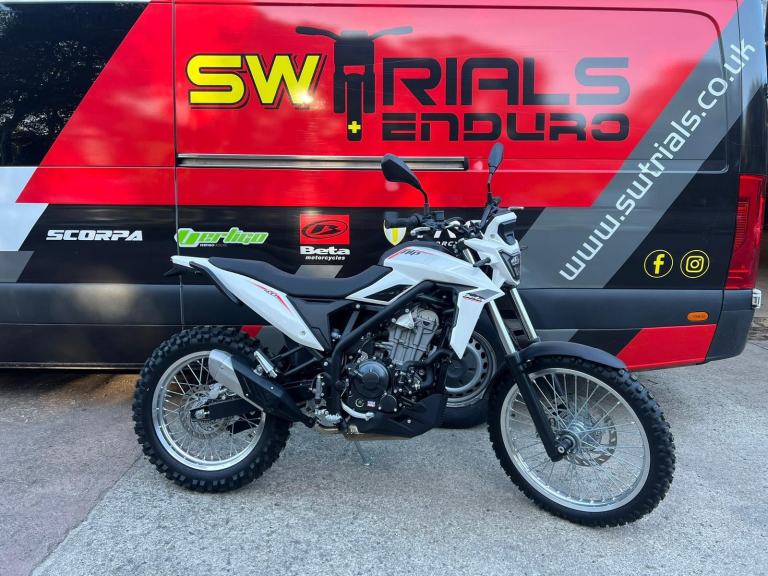 2026 Beta Alp 4.0 350cc Off-Road Bike - Scrambler Green Lane Enduro MX