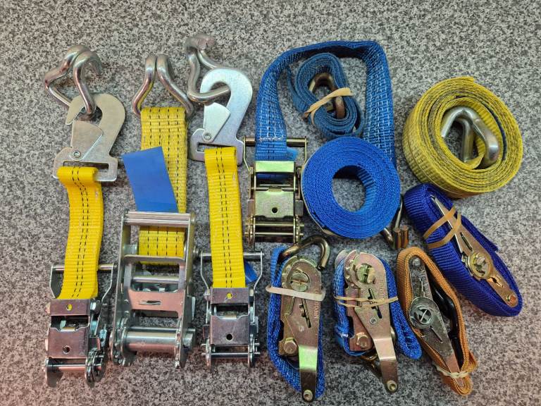 Heavy duty ratchets and straps 