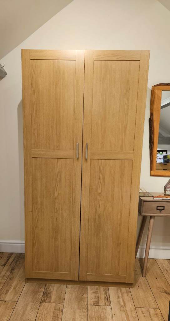 image for Attractive wood veneer wardrobe