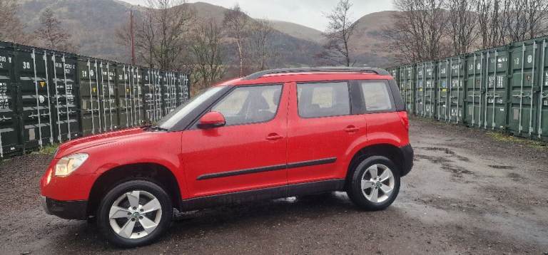 SKODA YETTI 2LITRE TDI 5 DOOR NOV 2013 