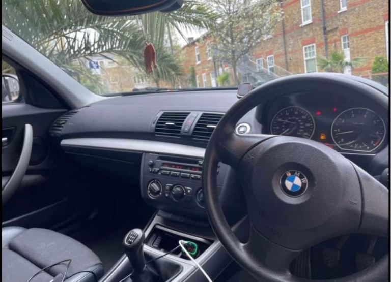 BMW, 1 SERIES, Hatchback, 2006, Manual, 1596 (cc), 5 doors