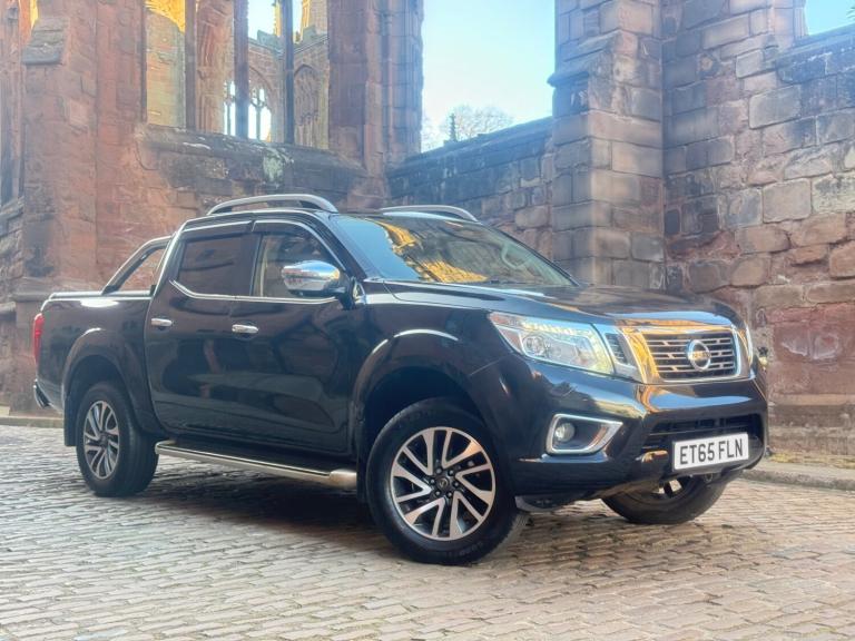 2016 Nissan Navara Double Cab Pick Up Tekna 2.3dCi 190 4WD Auto PICK UP Diesel Automatic