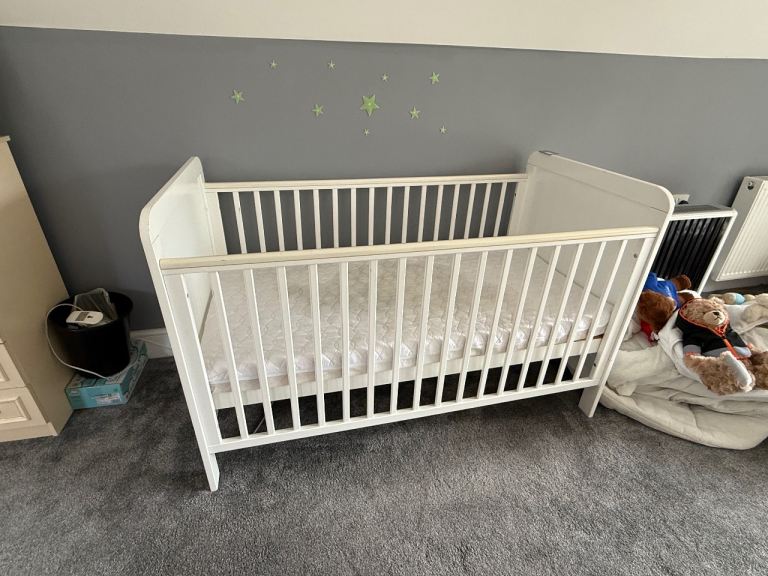 John Lewis Wilton Cot Bed (From Birth To Toddler) | Cot Bed | Toddler Bed | Bed