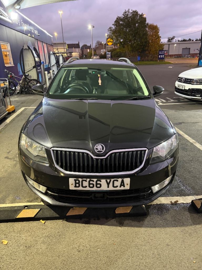 Skoda, OCTAVIA, Estate, 2017, Manual, 1598 (cc), 5 doors