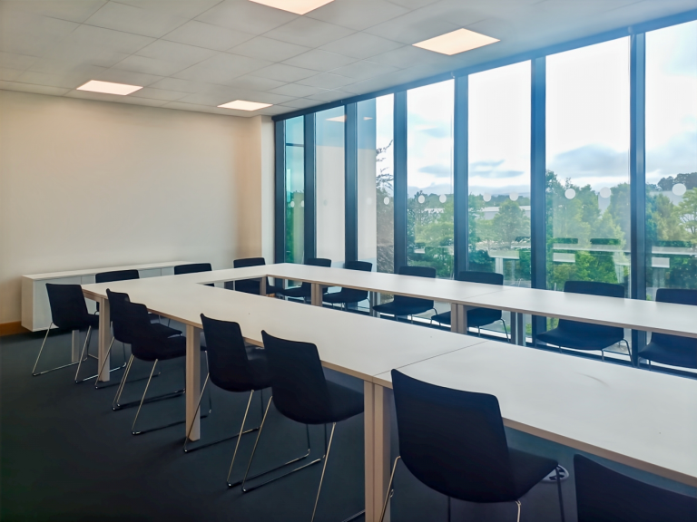 Enniskillen - BT74 4RZ \ Customisable Large Office for Rent