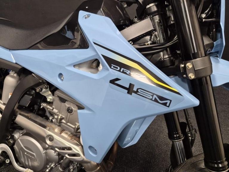 2025 DR-Z4SM September collection order today!