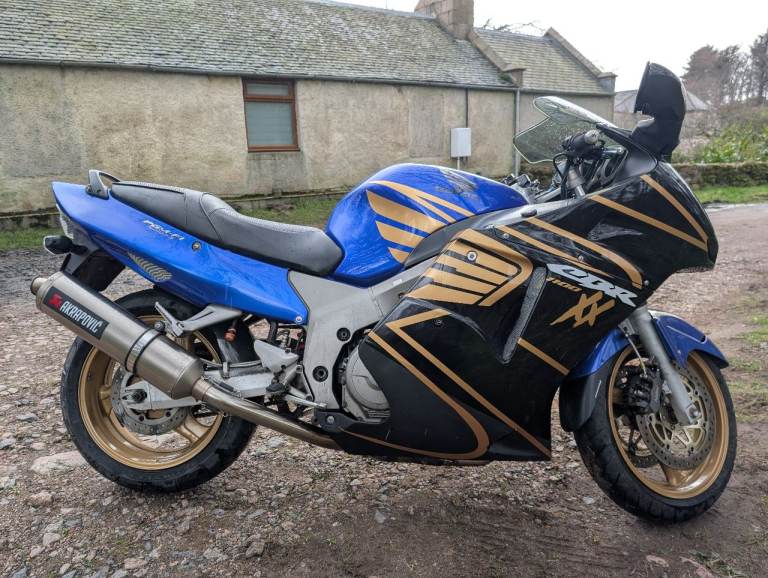 Cbr1100xx 2000, MOT aug, £1295