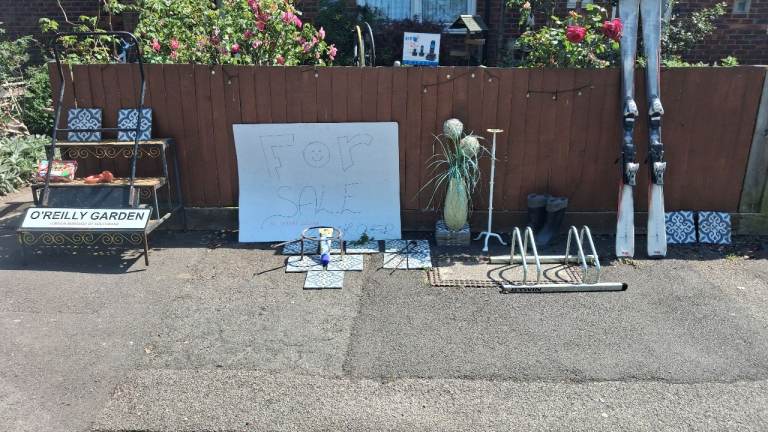 2day NQOhere are over 400 items inside the garden etc