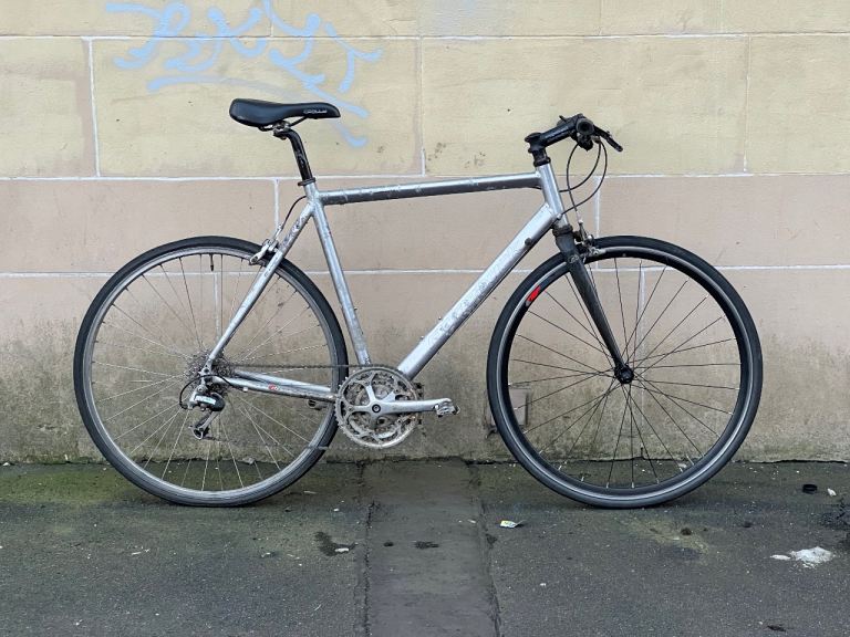 Ridgeback genesis day 2 hybrid/road bike. 58cm large frame 