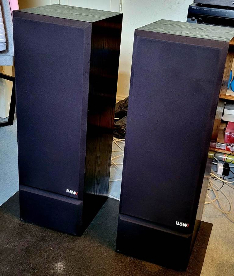 B&W Bowers and Wilkins DM330i vintage classic speakers 