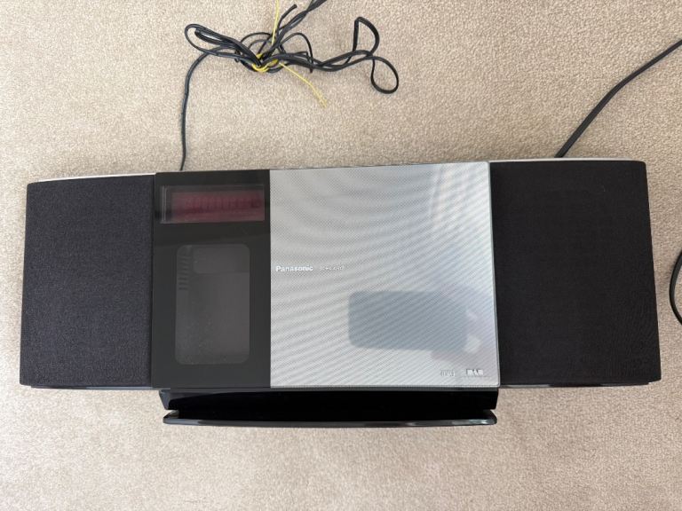 Panasonic SC-HC30DB DAB Radio/CD Player/iPod Dock
