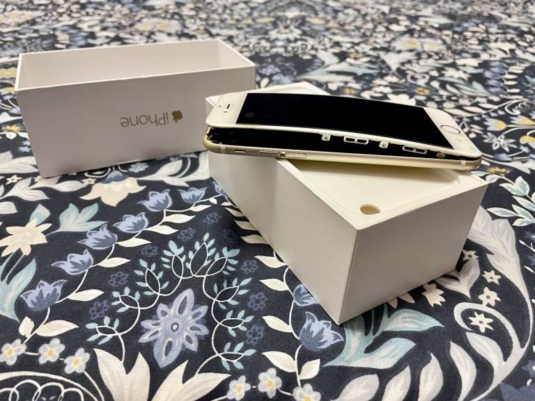 iPhone 6, (good for parts)