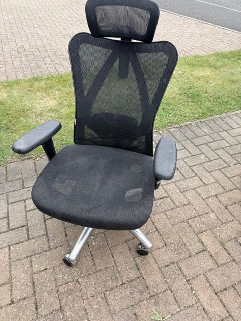 SIHO ergonomic black office chair