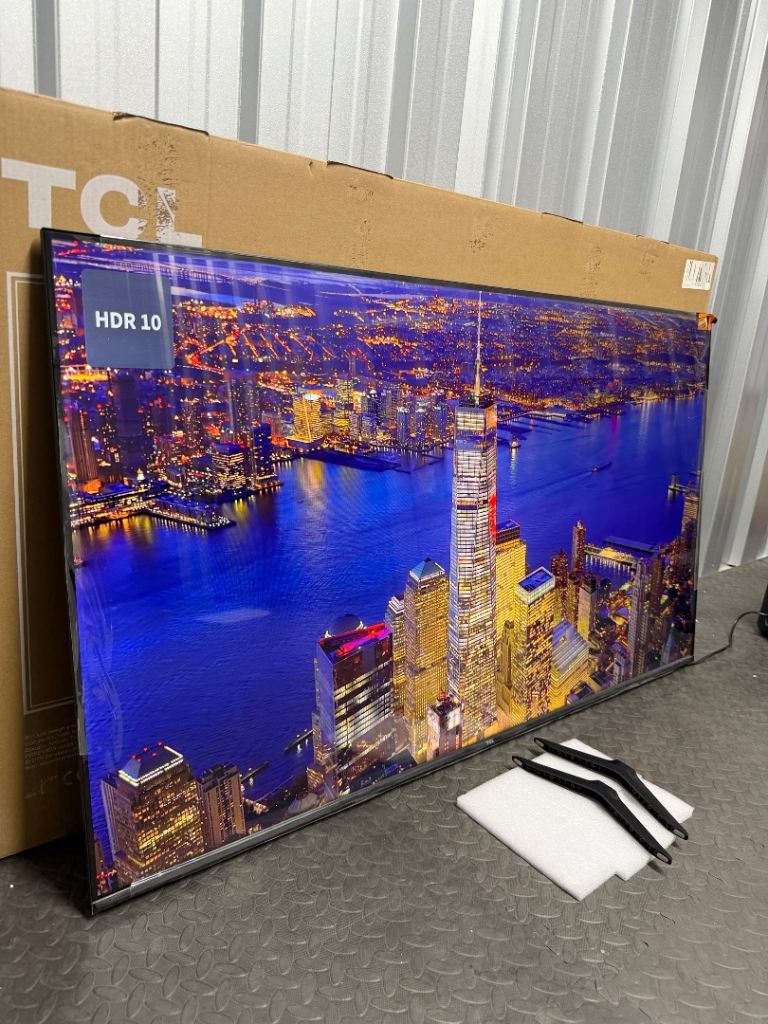 Like new TCL 2025 inch 55 inch 4k HDR Smart TV 