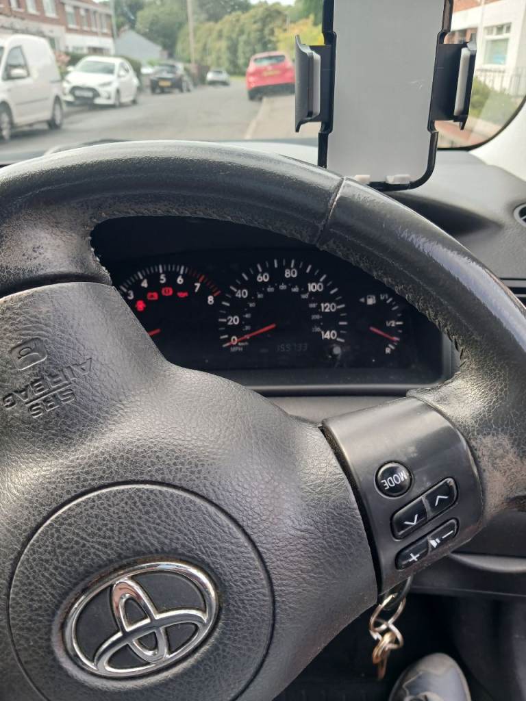 Toyota, COROLLA, Hatchback, 2006, Manual, 1398 (cc), 5 doors